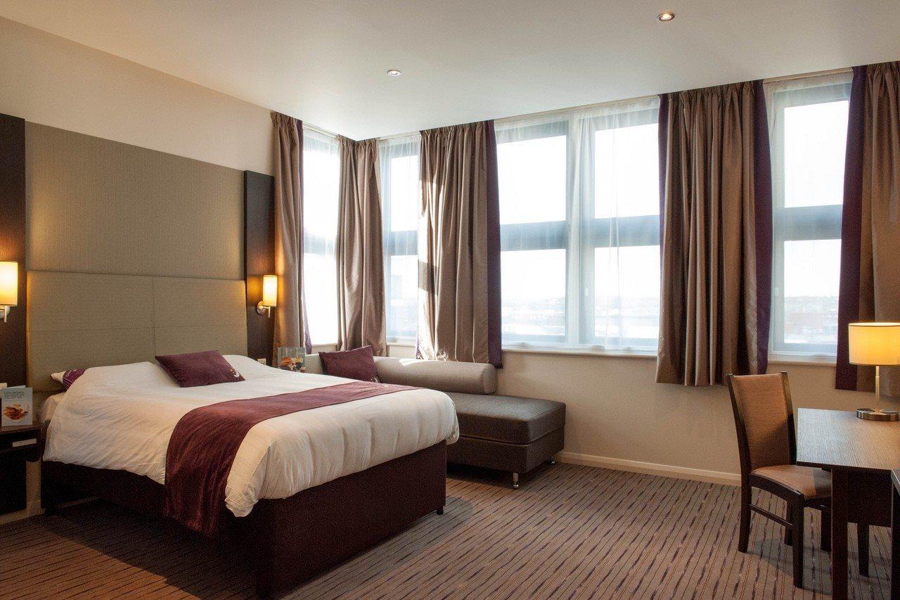 Premier Inn Canterbury City Centre Esterno foto